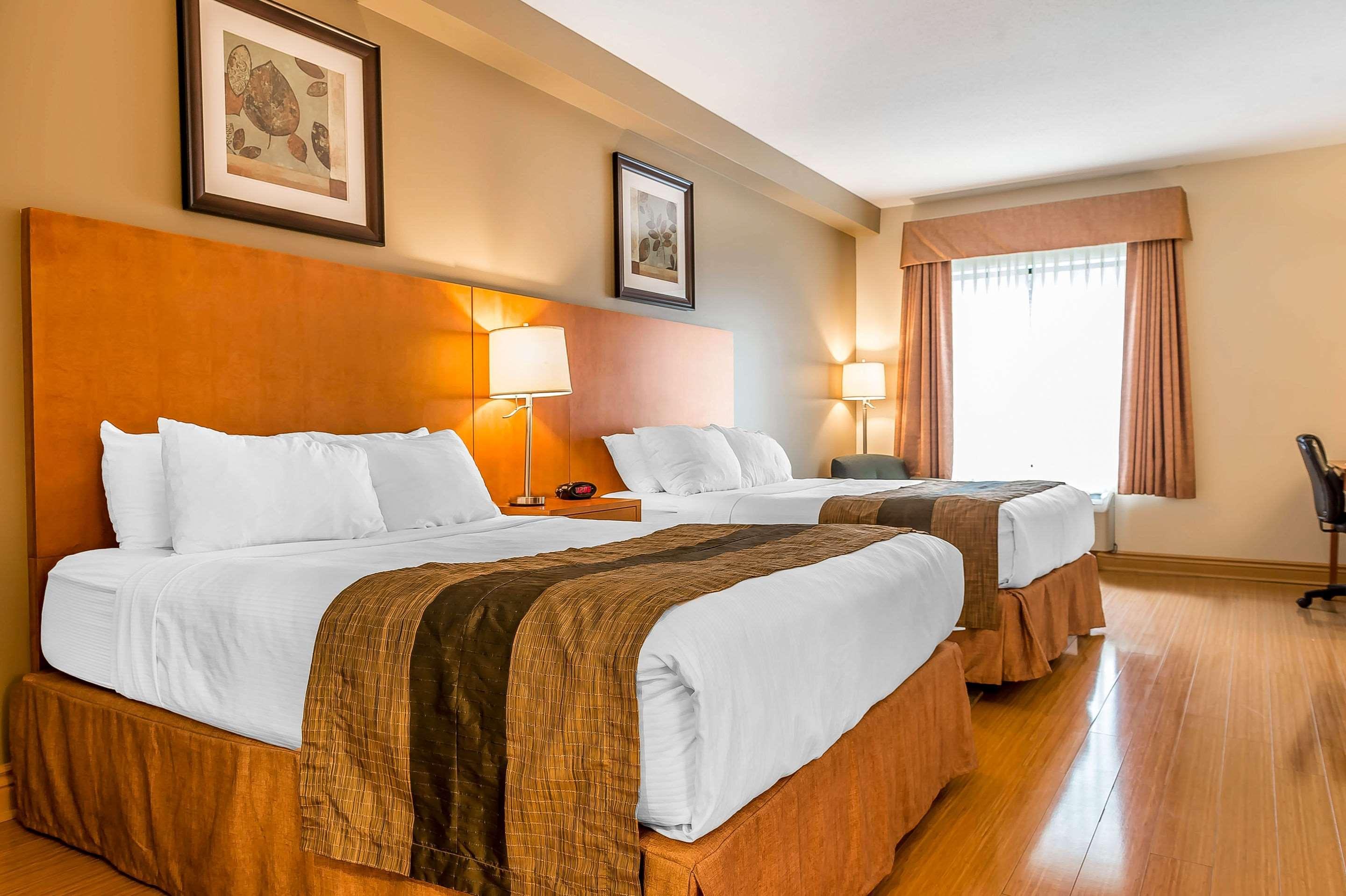 Quality Inn & Suites Hawkesbury Ngoại thất bức ảnh